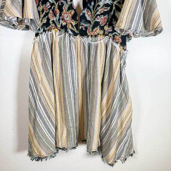 Free People Under The Sun Tunic Size Small Boho Flutter Sleeve Patchwork Top - Picture 6 of 12